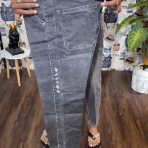 Men’s Premium Denim Jeans – Slim Fit Stylish Look, Durable Fabric, Budget Friendly Fashion 2026